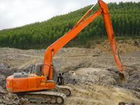 ZAXIS210LC-H15